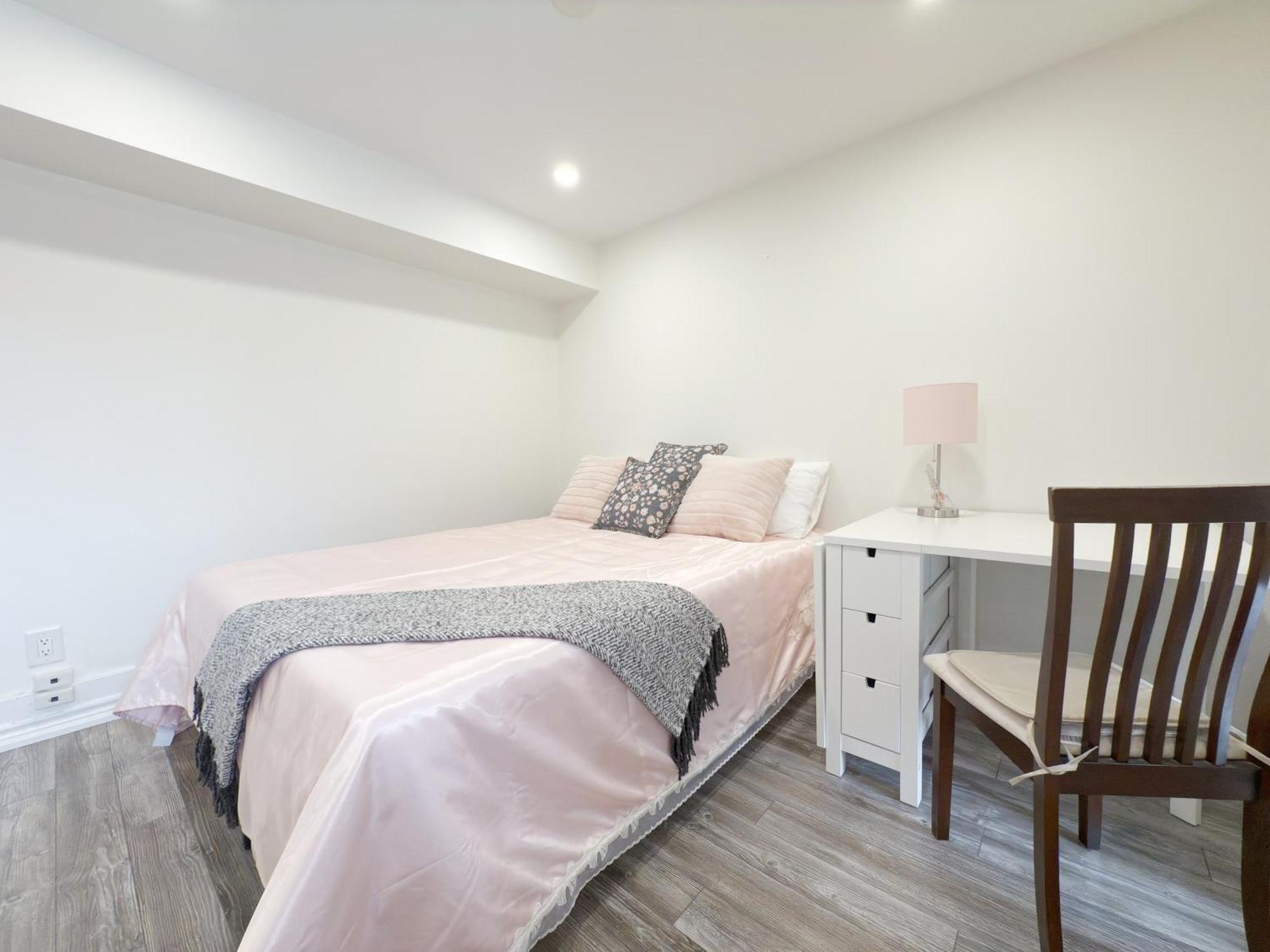 Cozy Room With Private Bath Near Don Mills Subway Toronto Extérieur photo