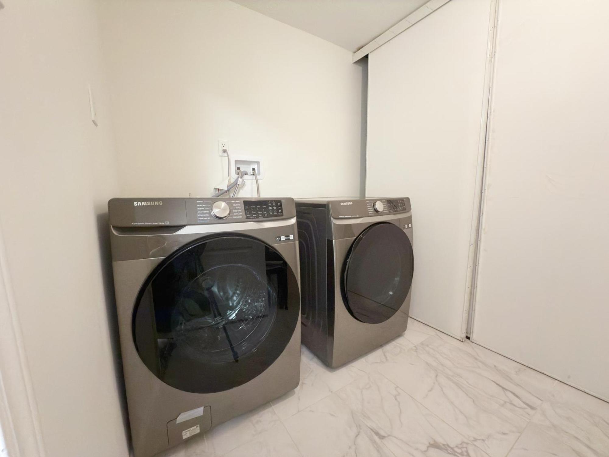 Cozy Room With Private Bath Near Don Mills Subway Toronto Extérieur photo
