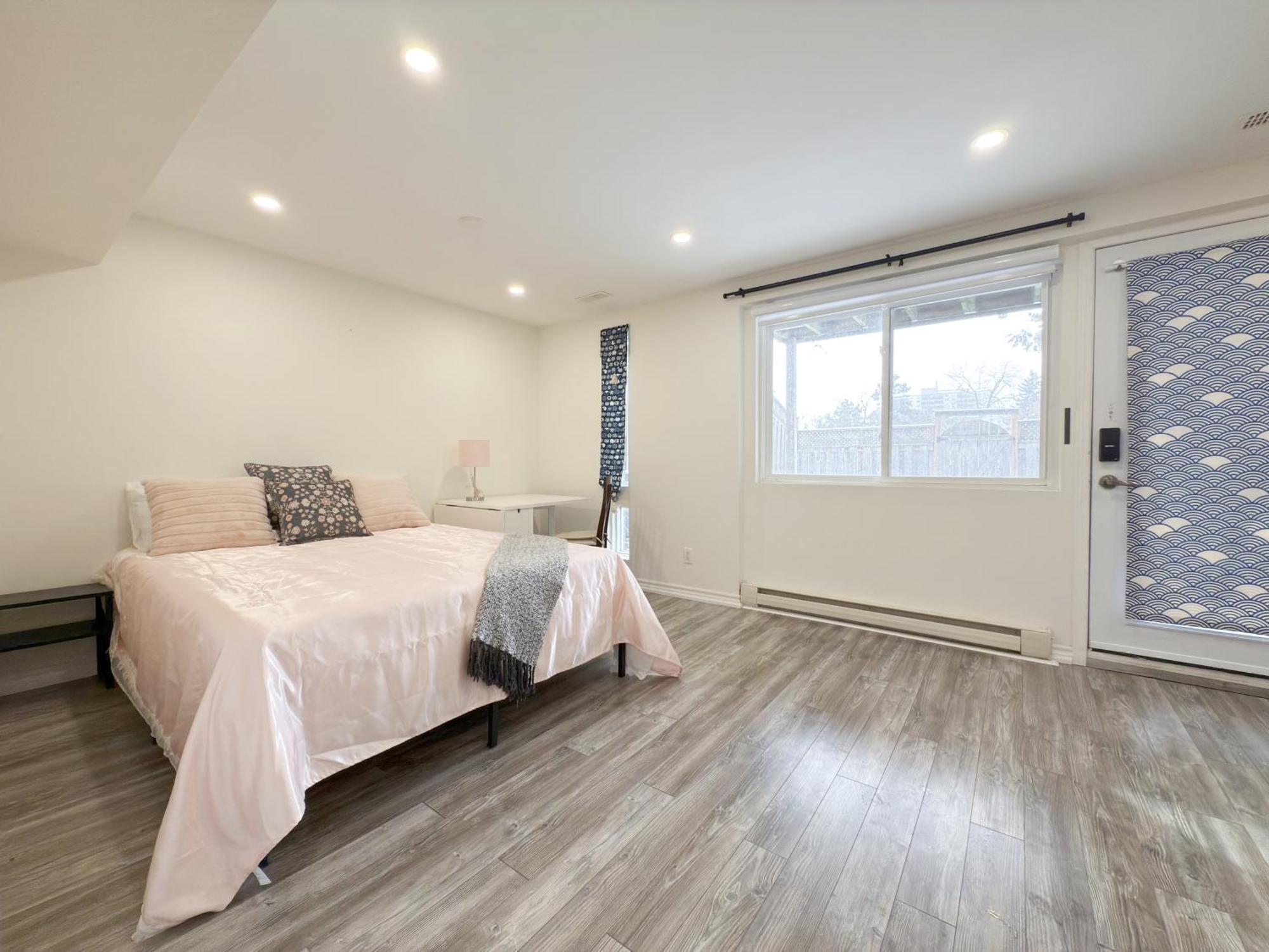 Cozy Room With Private Bath Near Don Mills Subway Toronto Extérieur photo